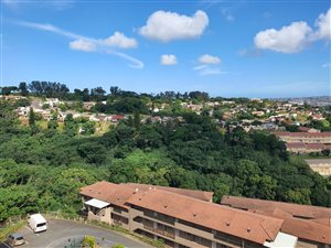 2 Bed Apartment in Carrington Heights