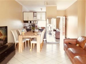 3 Bed Simplex in Eco Park