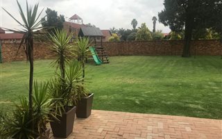 3 Bedroom House in Sunward Park
