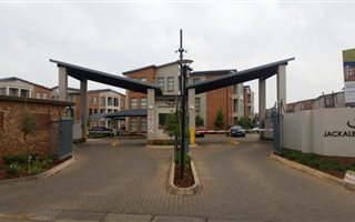2 Bedroom Apartment in Jansen Park