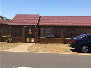 3 Bed House in East Lynne