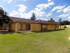 4 Bed House in Farrar Park