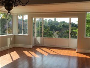 3 Bed Apartment in Morningside