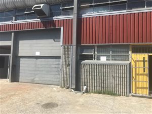200 m² Industrial space in Retreat