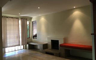 2 Bedroom Apartment in Oaklands