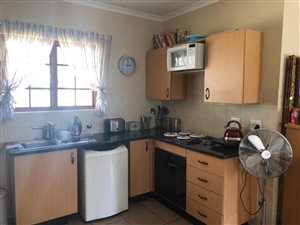 Bachelor apartment in Olympus AH