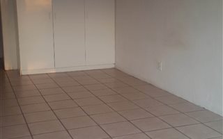 1 Bedroom Apartment in Wierda Park