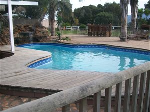 2 ha Farm in Wilderness Heights