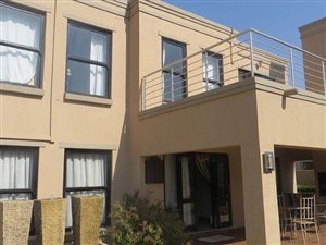 5 Bed House in Kyalami