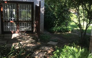 1 Bedroom Garden Cottage in Blairgowrie