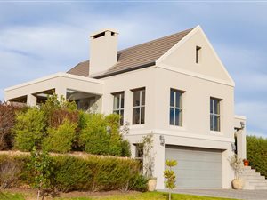 4 Bed House in Kingswood Golf Estate