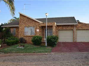 2 Bed Townhouse in Magalieskruin