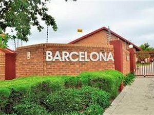 2 Bed Apartment in The Reeds