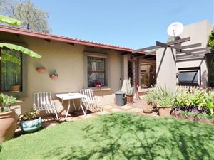 3 Bed Townhouse in Lakefield