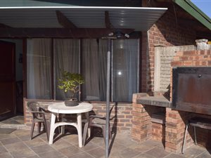 2 Bed Townhouse in Pinetown Central