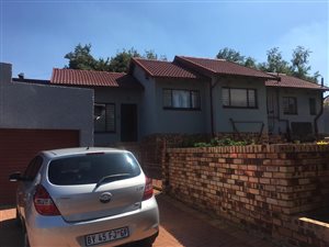 3 Bed House in Naturena