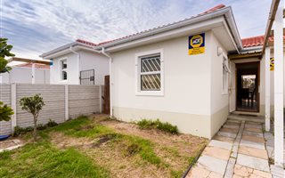 2 Bedroom House in Rugby