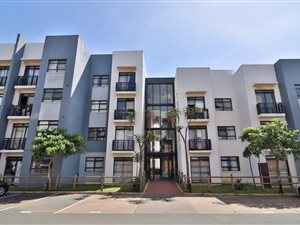 1 Bed Apartment in New Town Centre