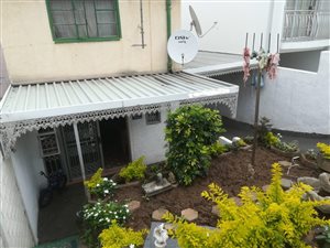 2 Bed House in Westcliff