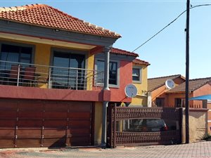 4 Bed House in Allandale