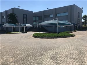 2554 m² Commercial space in Glen Austin