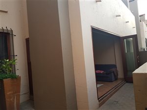 2 Bed Duplex in Noordheuwel