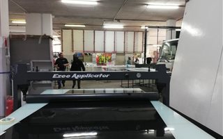 1600 m² Commercial space in Springfield Park