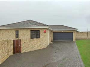 3 Bedroom Townhouse in Walmer Heights