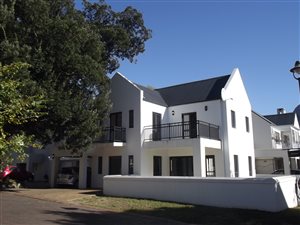 3 Bed House in Capolavoro Estate