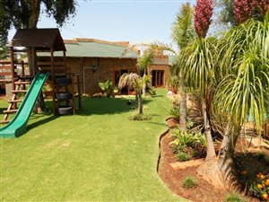4 Bed House in Sunward Park