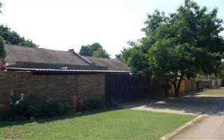 3 Bedroom House in Komatipoort