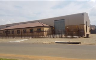 1362 m² Industrial space in Airport Park