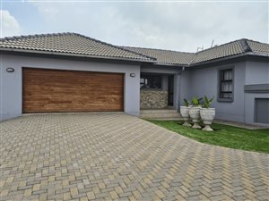 3 Bed House in Helderwyk