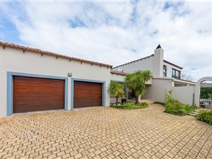 6 Bed House in Panorama