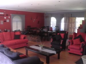 4 Bed House in Klippoortje