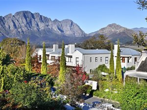 2 Bed Apartment in Franschhoek