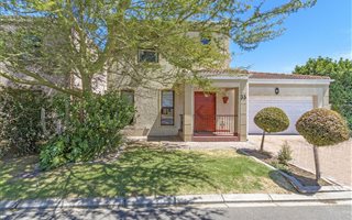 3 Bedroom House in Rome Glen