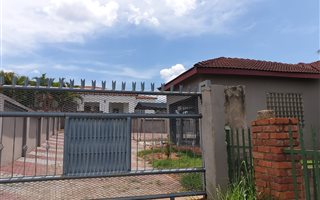 3 Bedroom House in Flora Park
