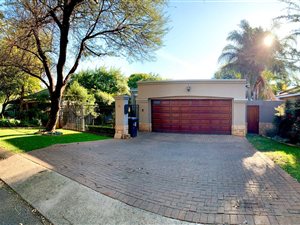 3 Bed House in Thornhill Estate