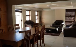 5 Bedroom House in Goodwood