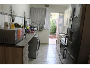 1 Bedroom Flat in Meyerspark