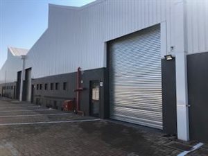 420 m² Commercial space in Glen Anil
