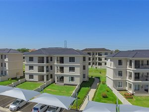 2 Bedroom Apartment in Carlswald Estate