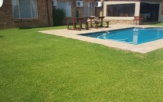 4 Bedroom House in Versterpark