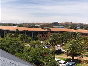 715 m² Commercial space in Bedfordview