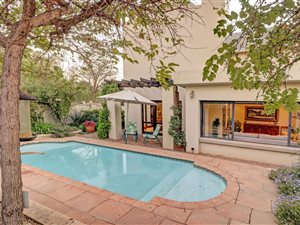 4 Bed House in Boardwalk Meander
