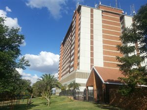 2 Bed Flat in La Montagne