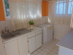 1 Bed Garden Cottage in Cowies Hill