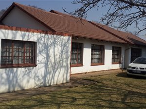 4 Bed House in Modder East