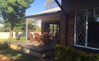 3 Bedroom House in Menlo Park